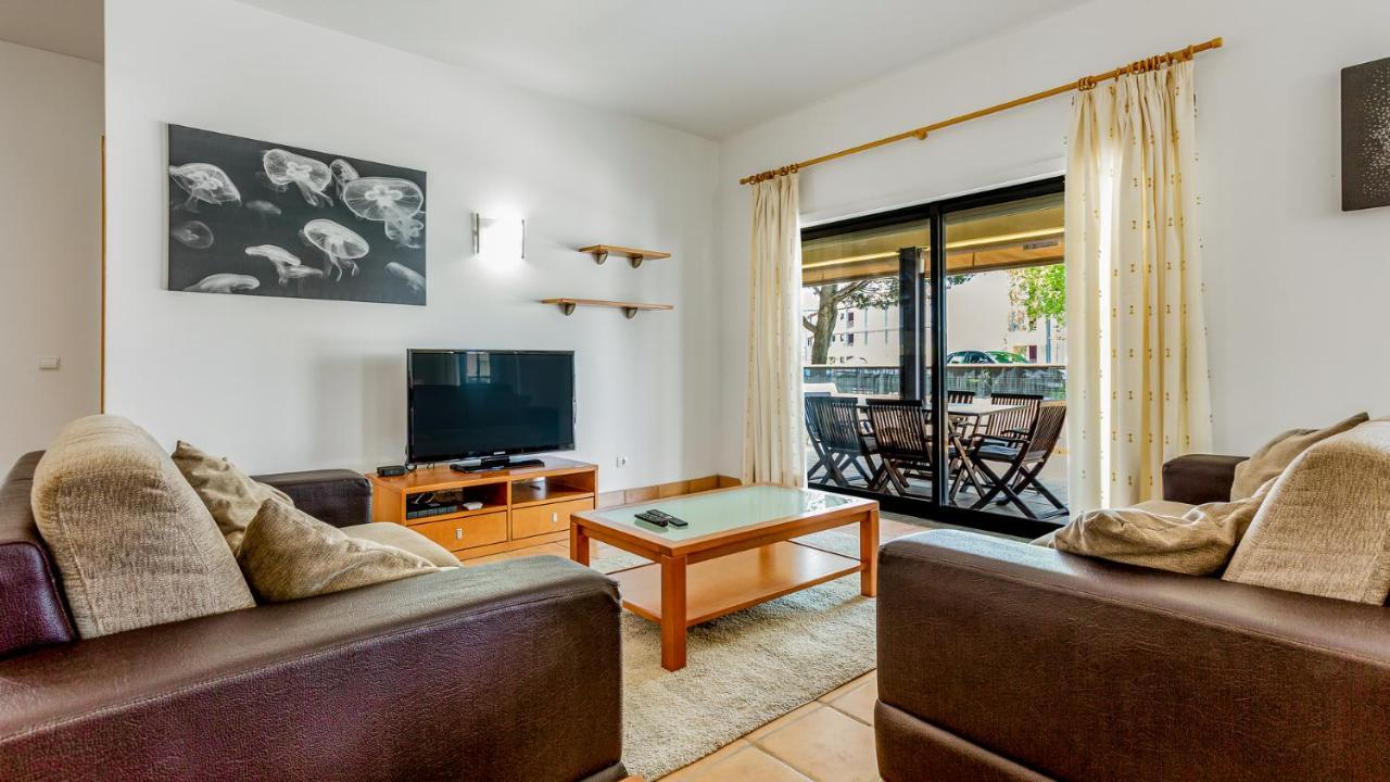 Wonderful Flat W/ Big Patio By Lovelystay Lagos Luaran gambar