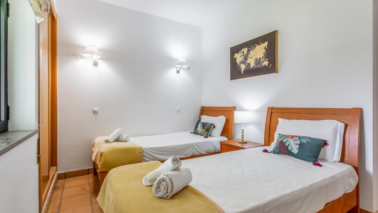 Wonderful Flat W/ Big Patio By Lovelystay Lagos Luaran gambar