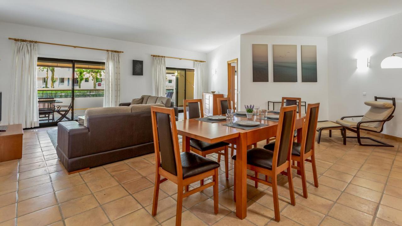 Wonderful Flat W/ Big Patio By Lovelystay Lagos Luaran gambar